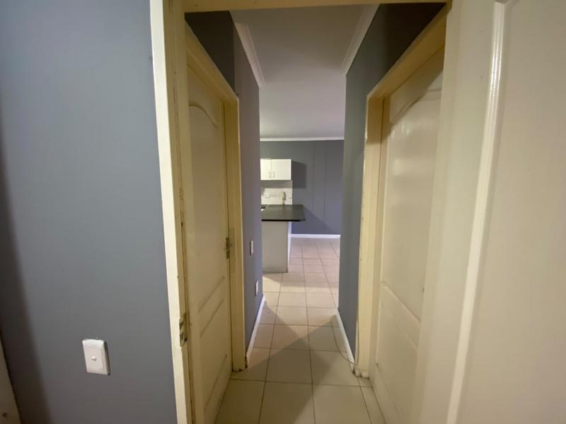 2 Bedroom Property for Sale in Kensington Western Cape